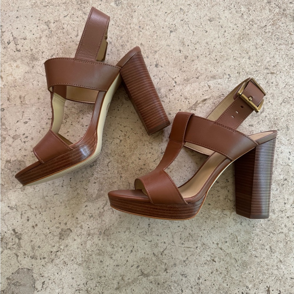 Michael Kors Elegant Brown Platform Heels